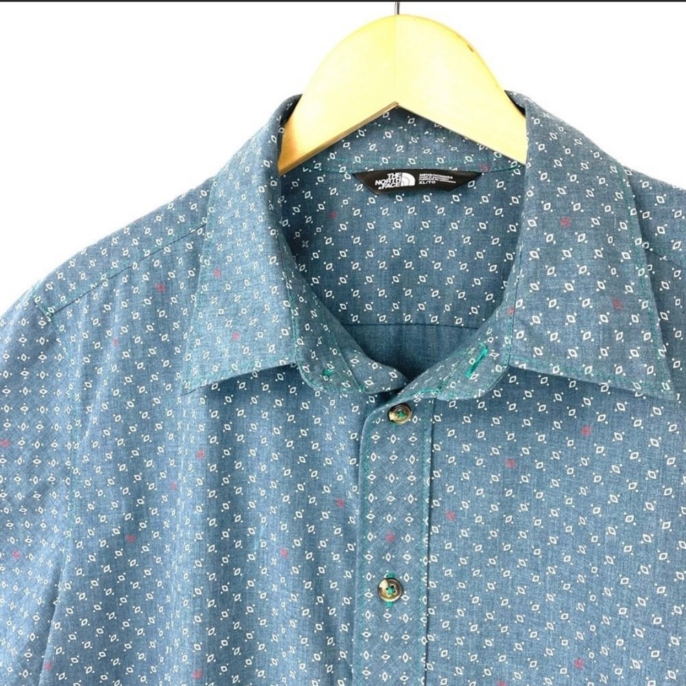 The North Face Short Sleeve Button Up Micro Dot Blue